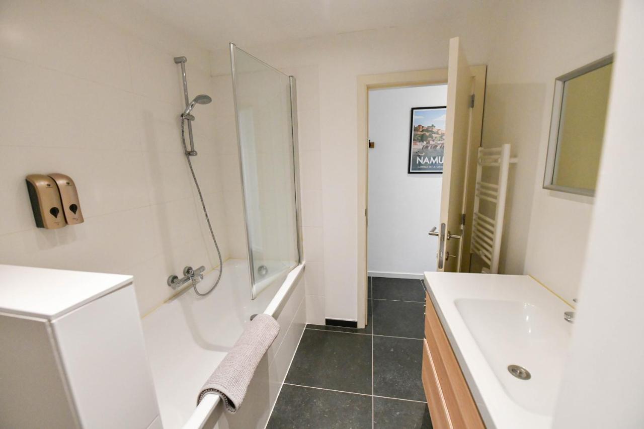 Les Cerisiers - Appartement Cosy Au Centre De Namur Bagian luar foto